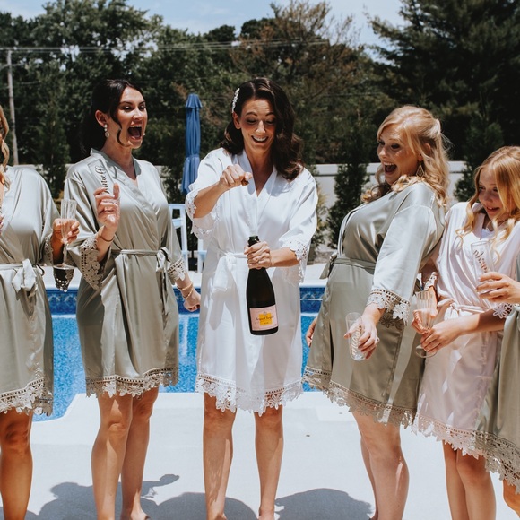 White and Gold Bride Robe - Picture 3 of 3